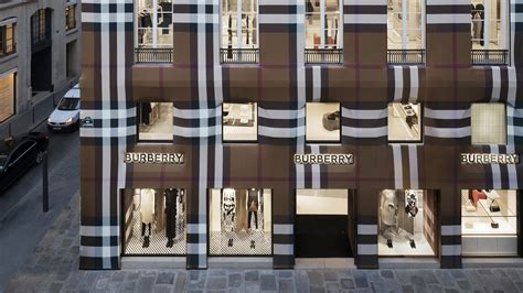 burberry parigi|burberry offcial site.